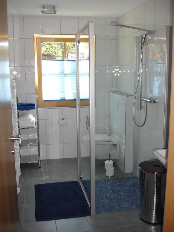 Apartamento Haus Telisia Klösterle Habitación foto